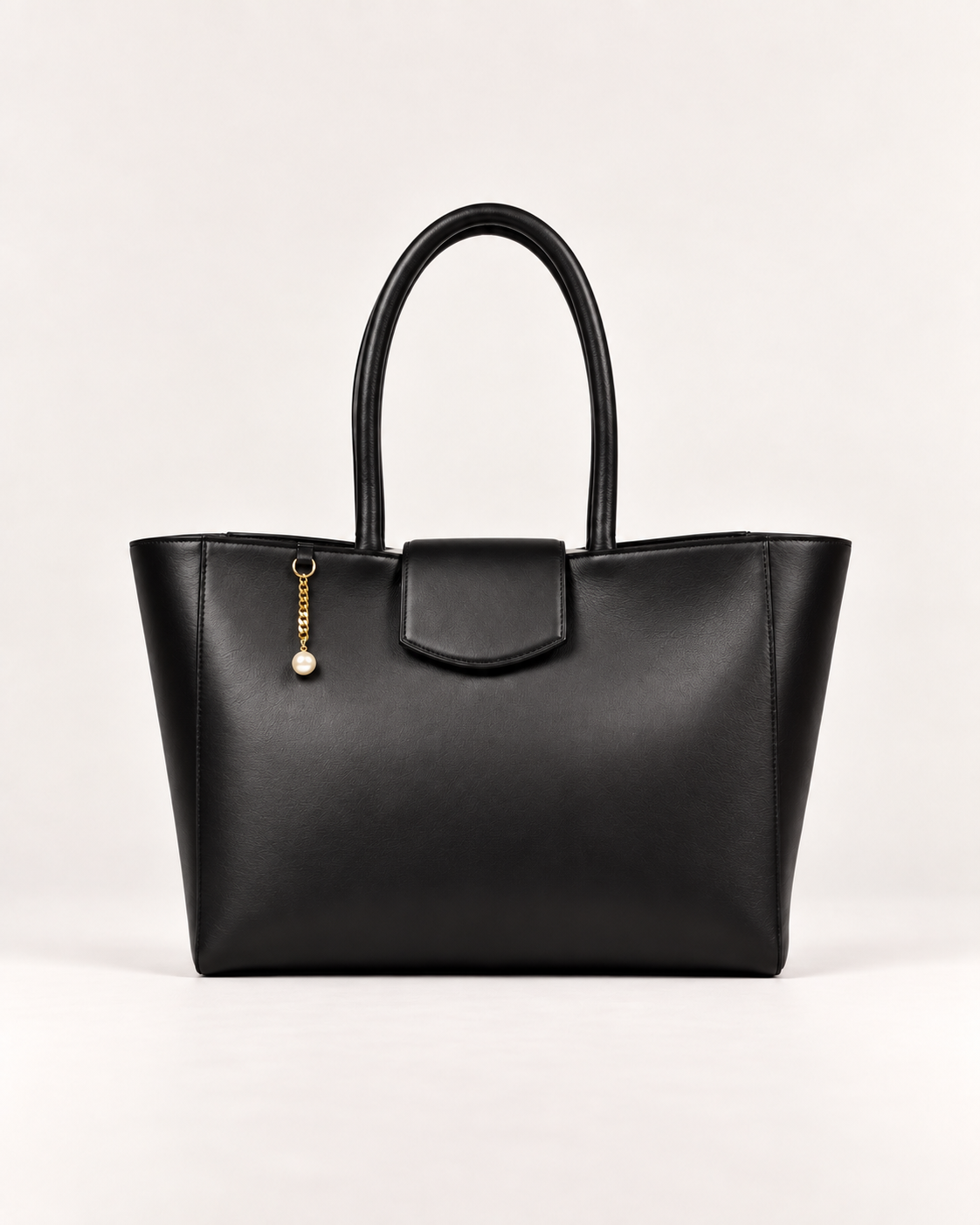 PERLA N°4 Tote — Vitello Natural — Black — 01