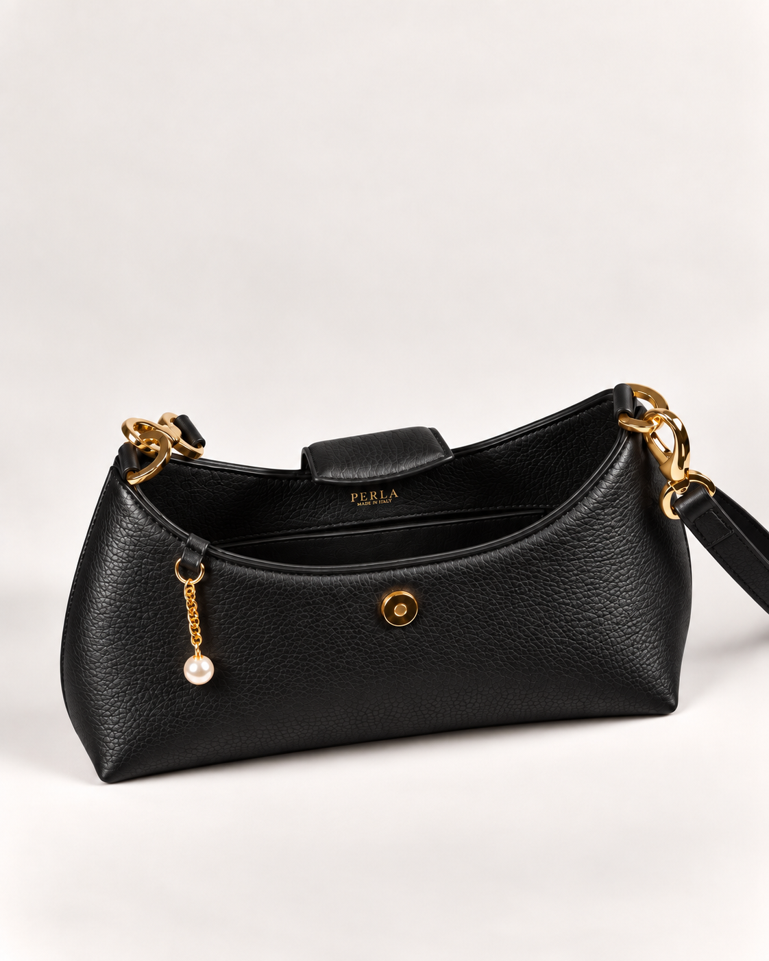 PERLA N°5 Shoulder Bag — Vitello Granato — Black — 03