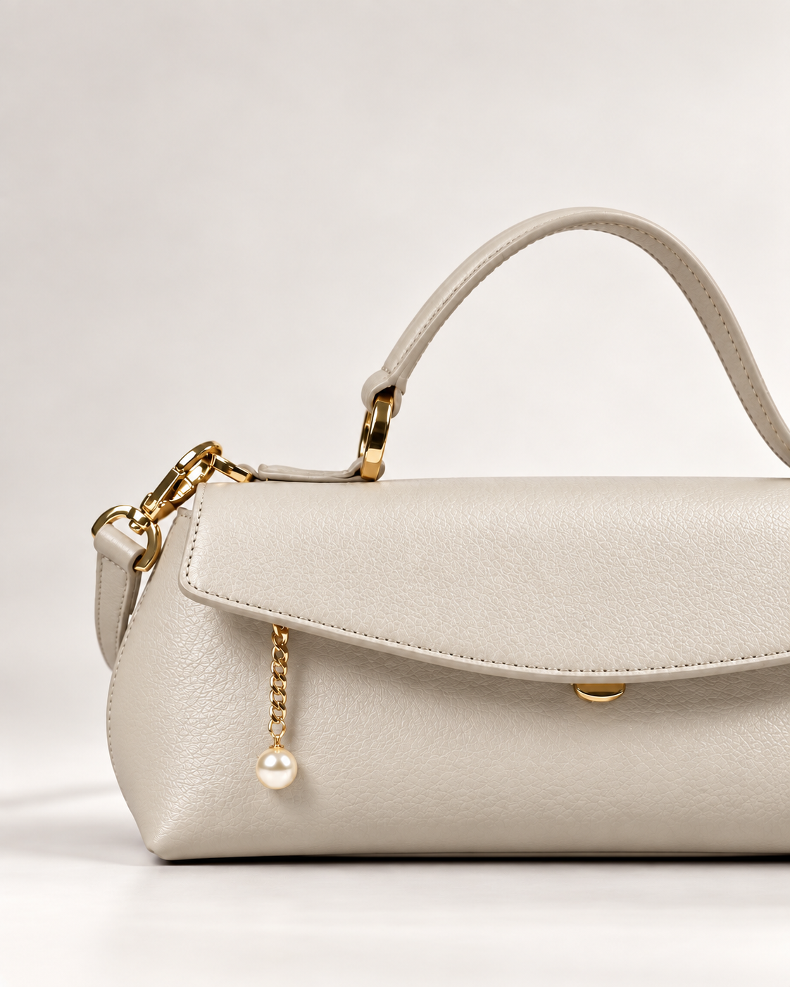 PERLA N°3 East-West — Vitello Granato — Pearl White — 03