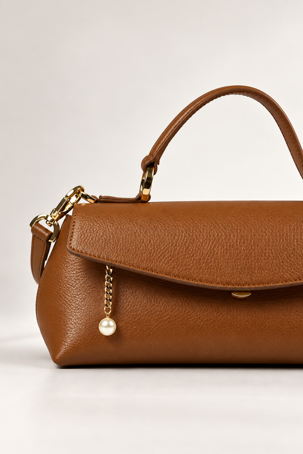 PERLA N°3 East-West — Vitello Granato — Caramel — 06